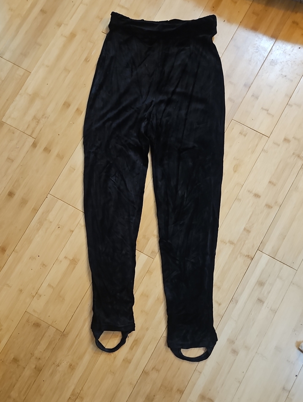 VTG 80s crushed velvet Rafaella Black Pants
